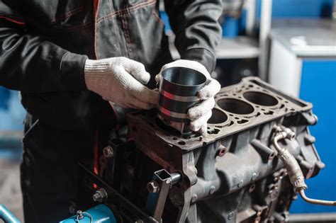 5 Causes of Low Compression in a Car Engine (and How to Fix)